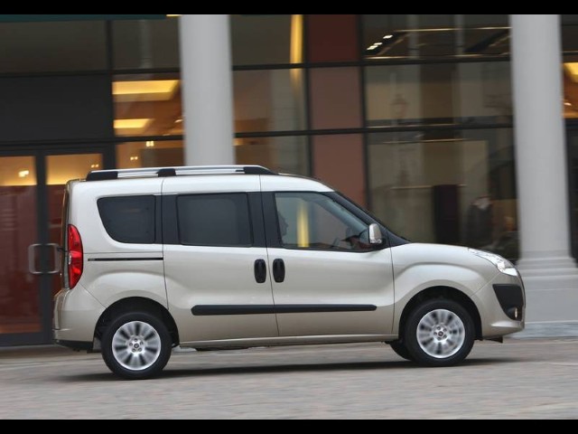 Fiat Doblo II 